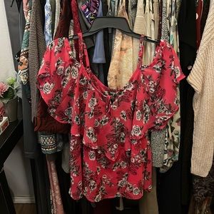 43. Torrid Cold Shoulder Blouse Size 00 (Size 10)